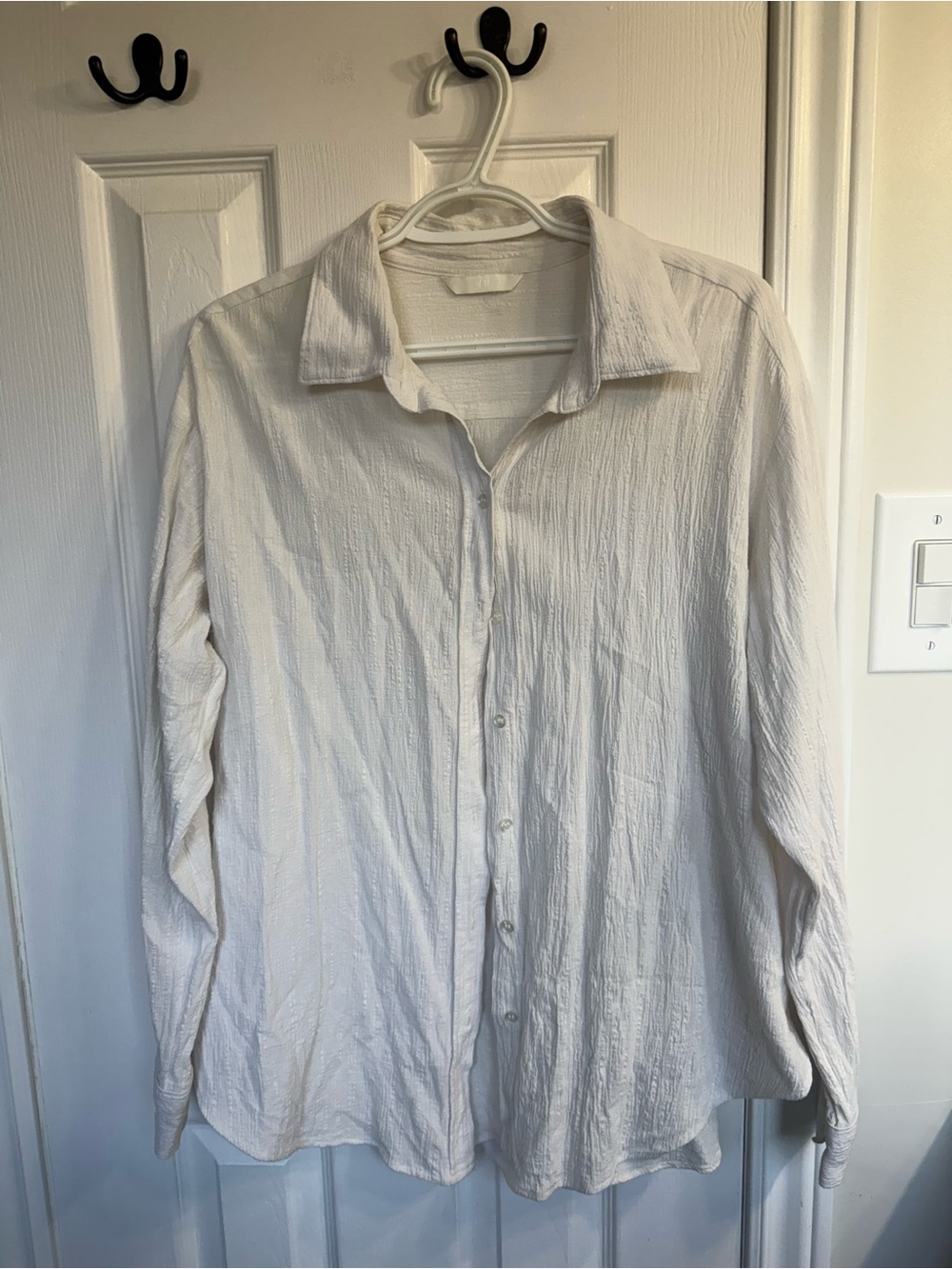 H&M Button-up Collared Shirt